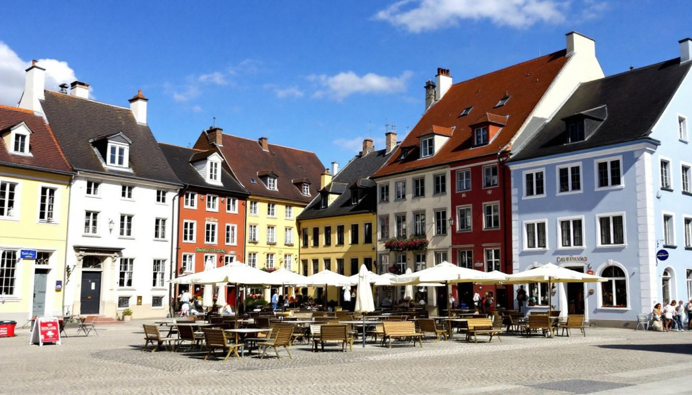 Comment les petites villes européennes enrichissent l'expérience touristique ?